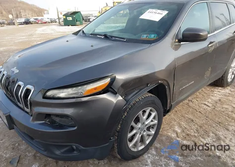 2014 Jeep Cherokee Latitude z USA, uszkodzony, nr VIN 1C4PJMCS7EW137747
